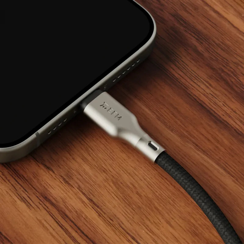 EFM USB-C to USB-C 140W Pro Power and Data Cable With Aramid Fibre Reinforcement 2M