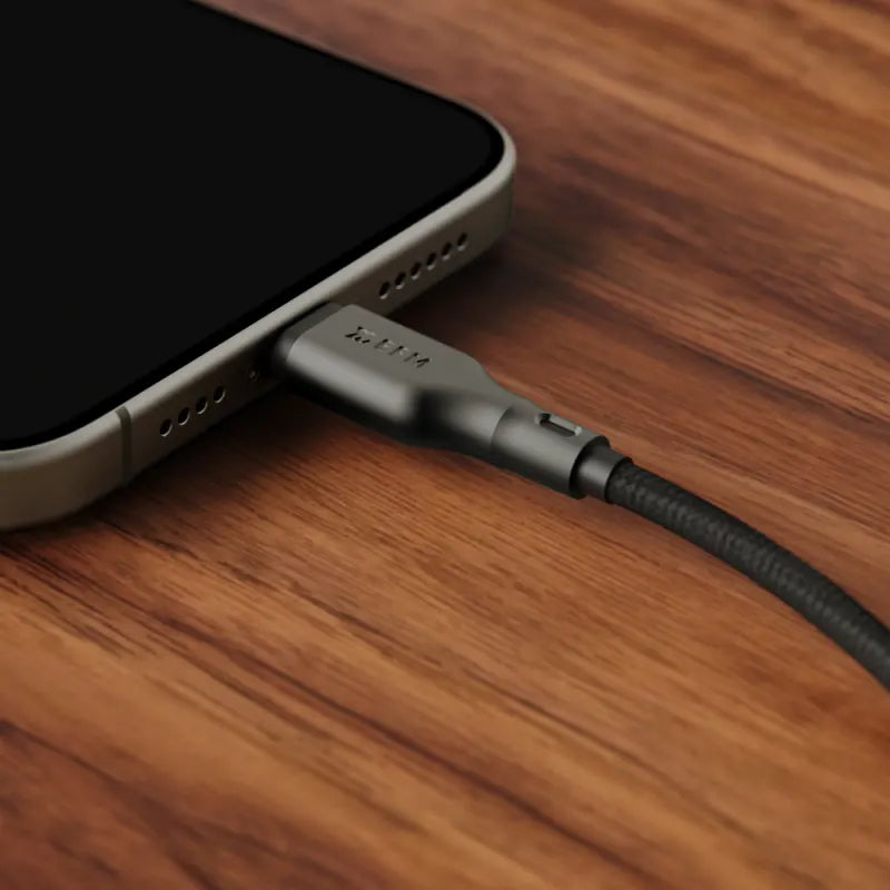 EFM Mag-Coil USB-C to USB-C Cable With Magnetic Self-Coiling Cable Management 1M