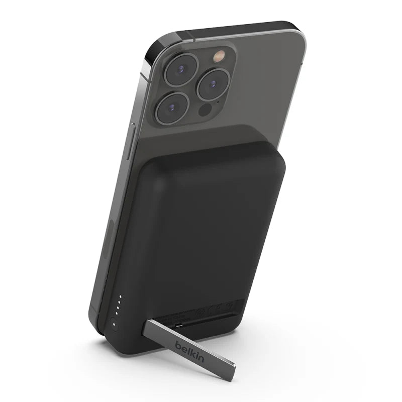Belkin BoostCharge Magnetic Wireless Power Bank 5k + Stand Black