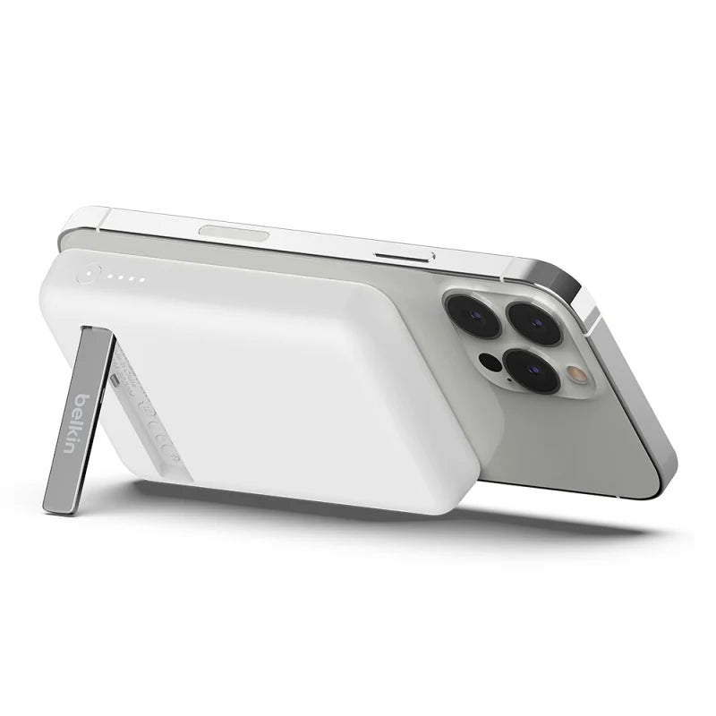 Belkin BoostCharge Magnetic Wireless Power Bank 5k + Stand Black